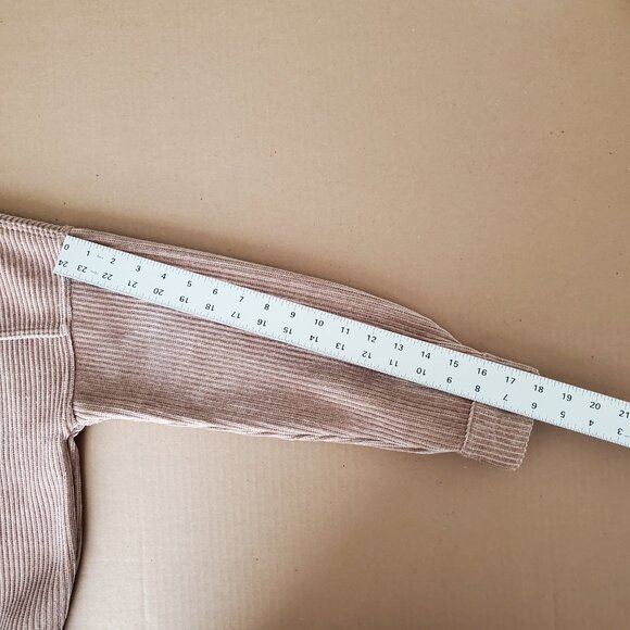 Altar’d State Women’s Beige Corduroy Buttoned Jacket Size XS Oversized Style - Picture 7 of 7